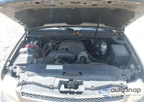 2007 Chevrolet Suburban 1500 Ltz z USA, uszkodzony, nr VIN 3GNFC16007G175621